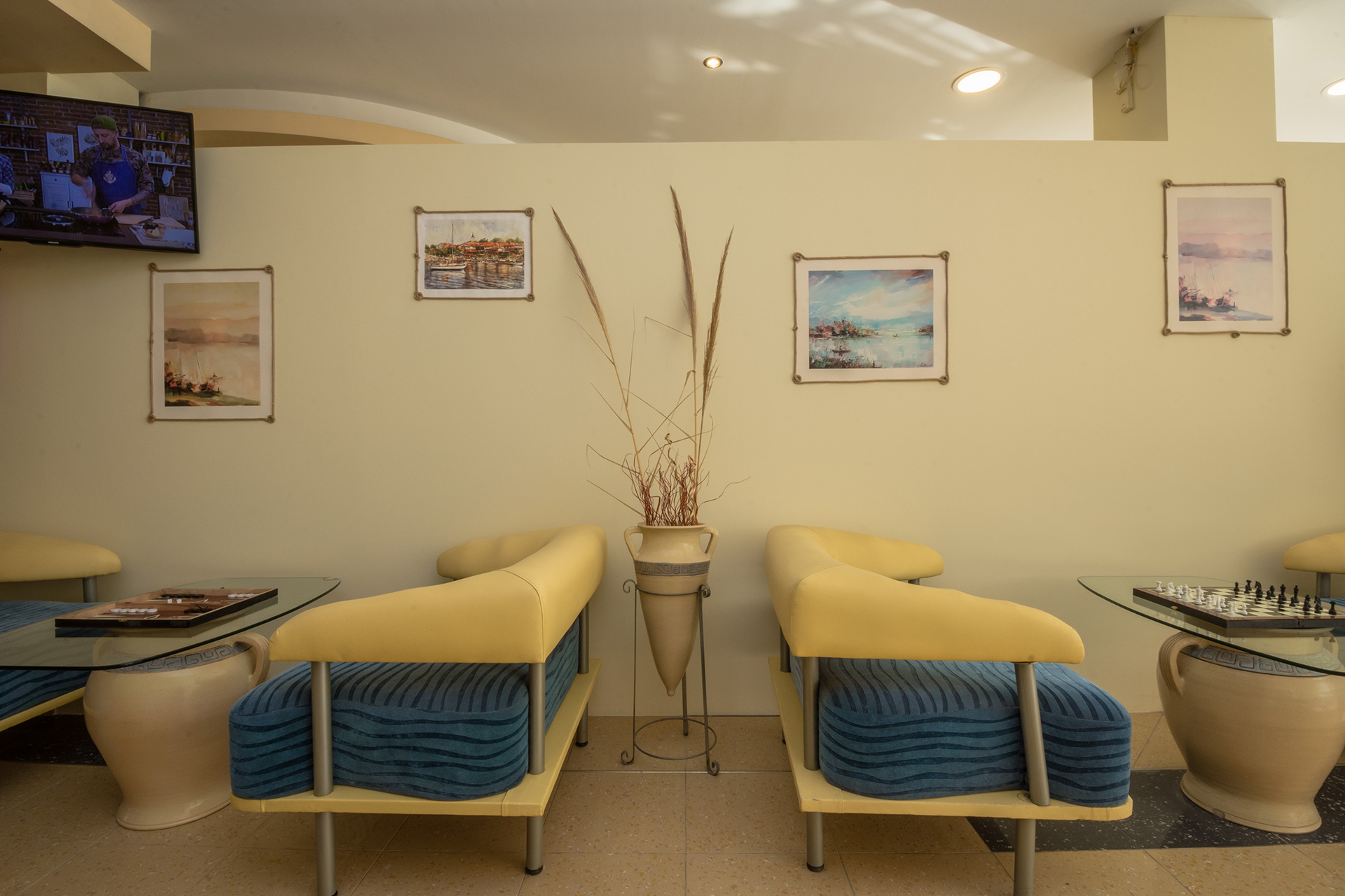 Hotel Briz-Lobby.jpg