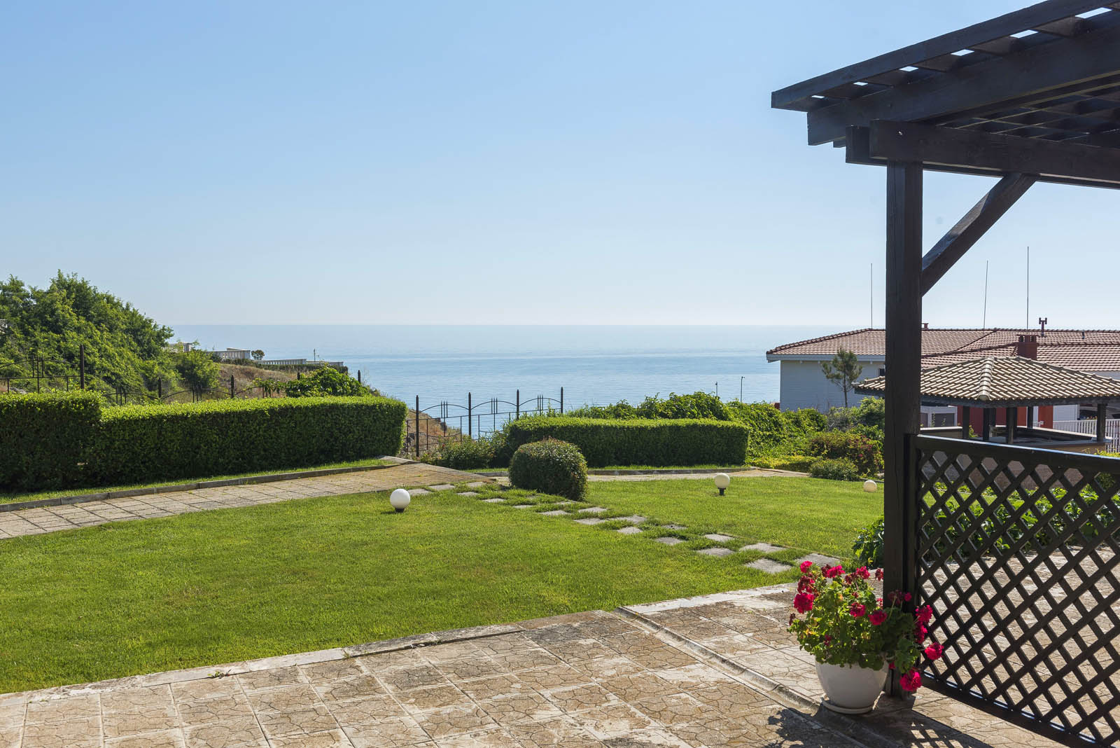 Sunrise Apartments Sozopol Hotel-Basta hotela.jpg
