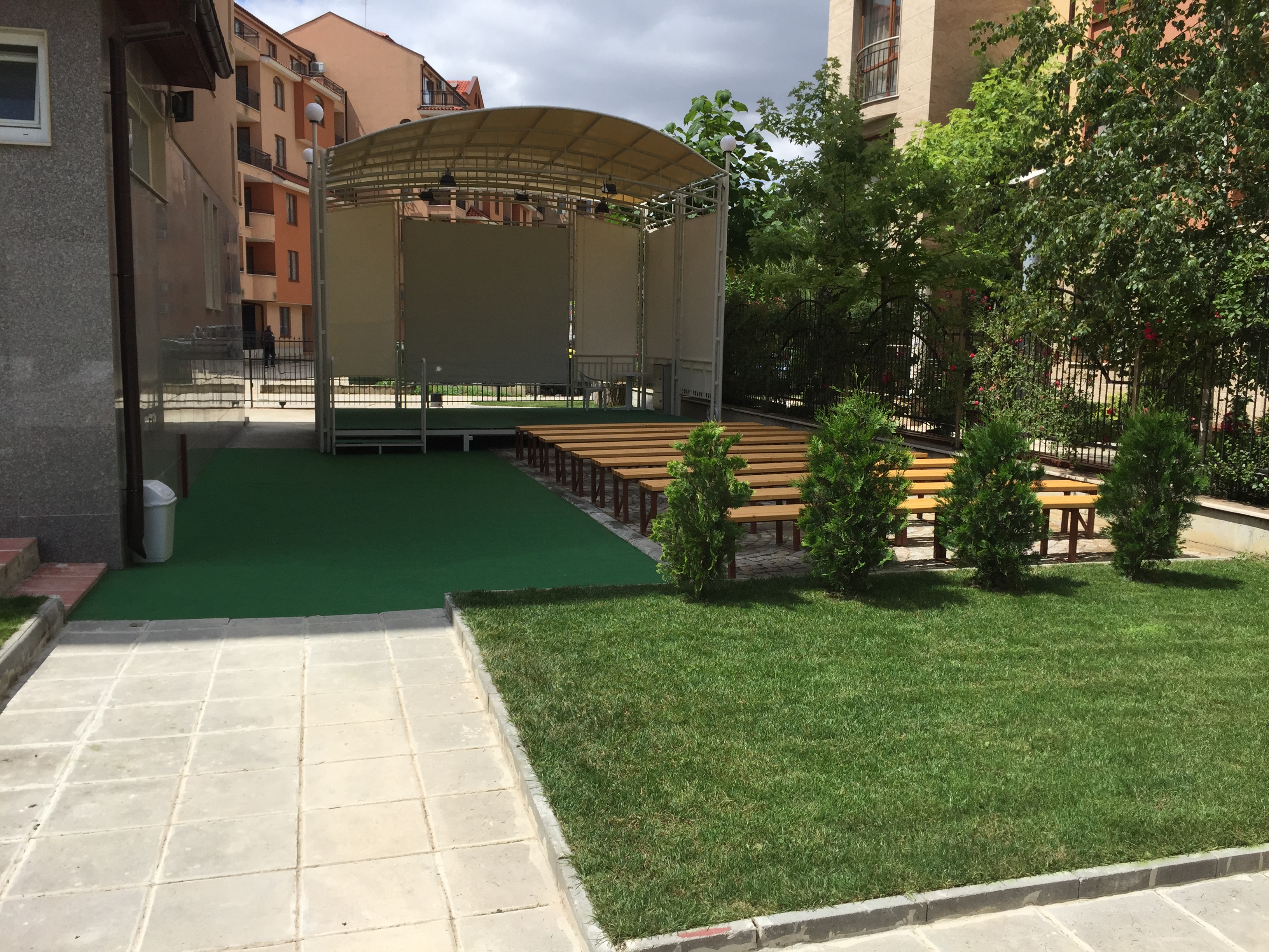 Hotel Sunny Beach Palace-Amfiteatar.JPG