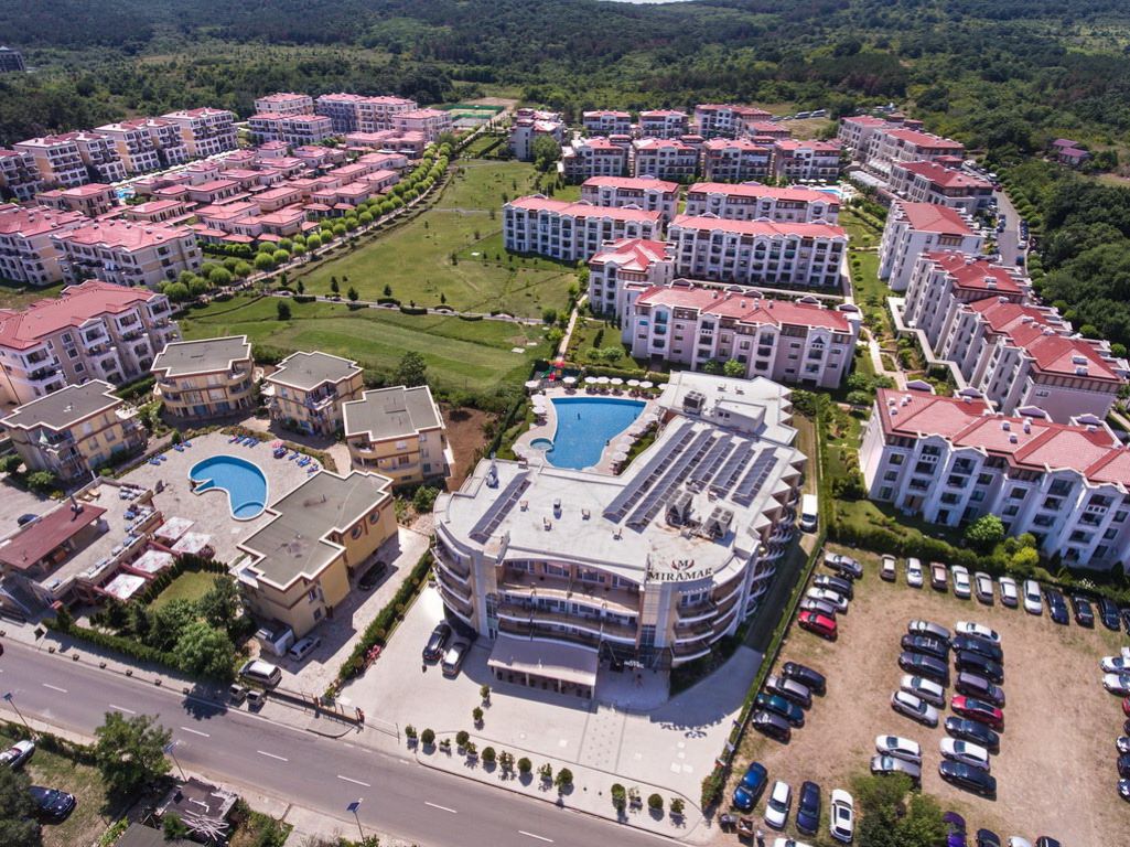 Miramar Hotel-Okruzenje.jpg