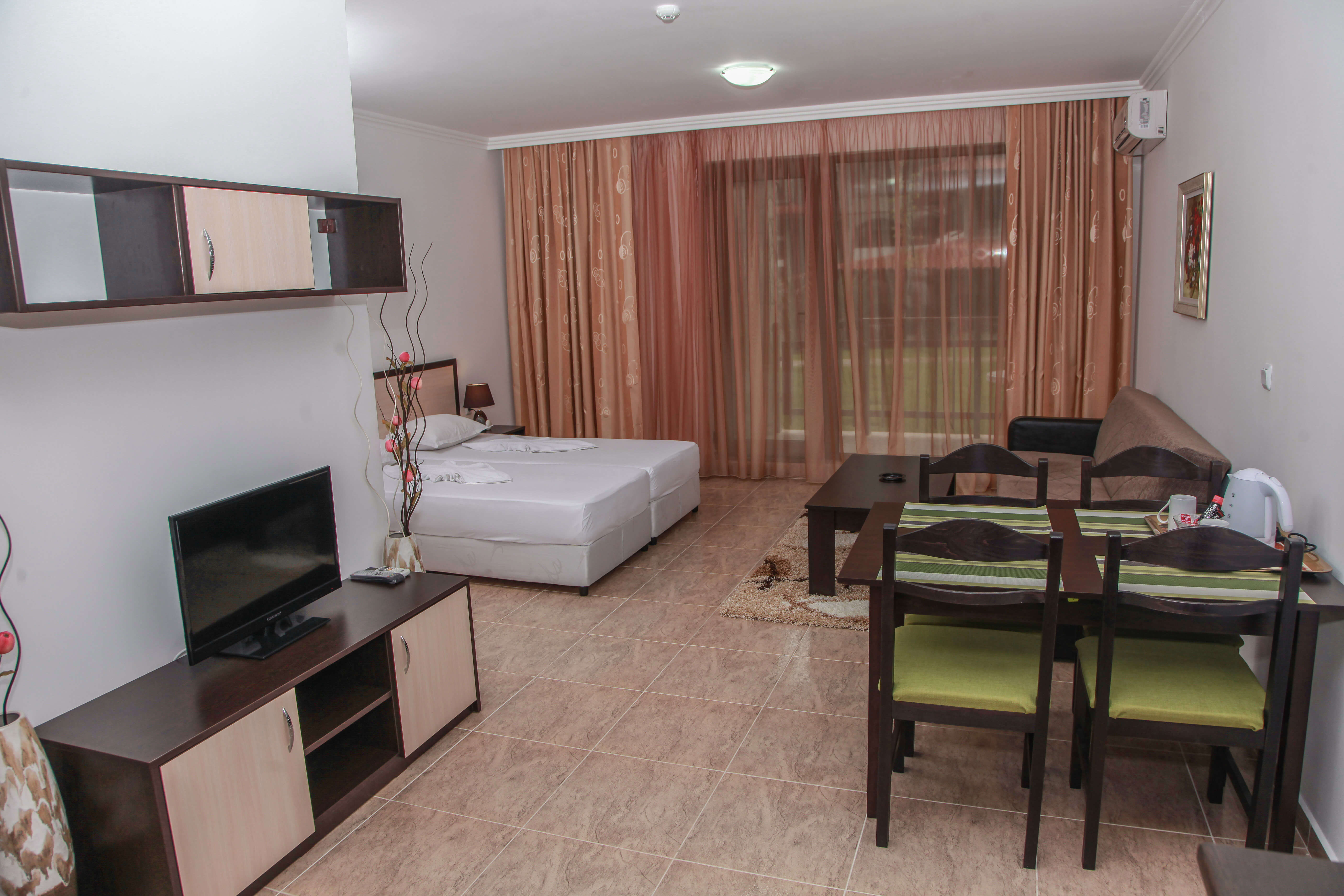 Olymp Apart Hotel-Studio.jpg
