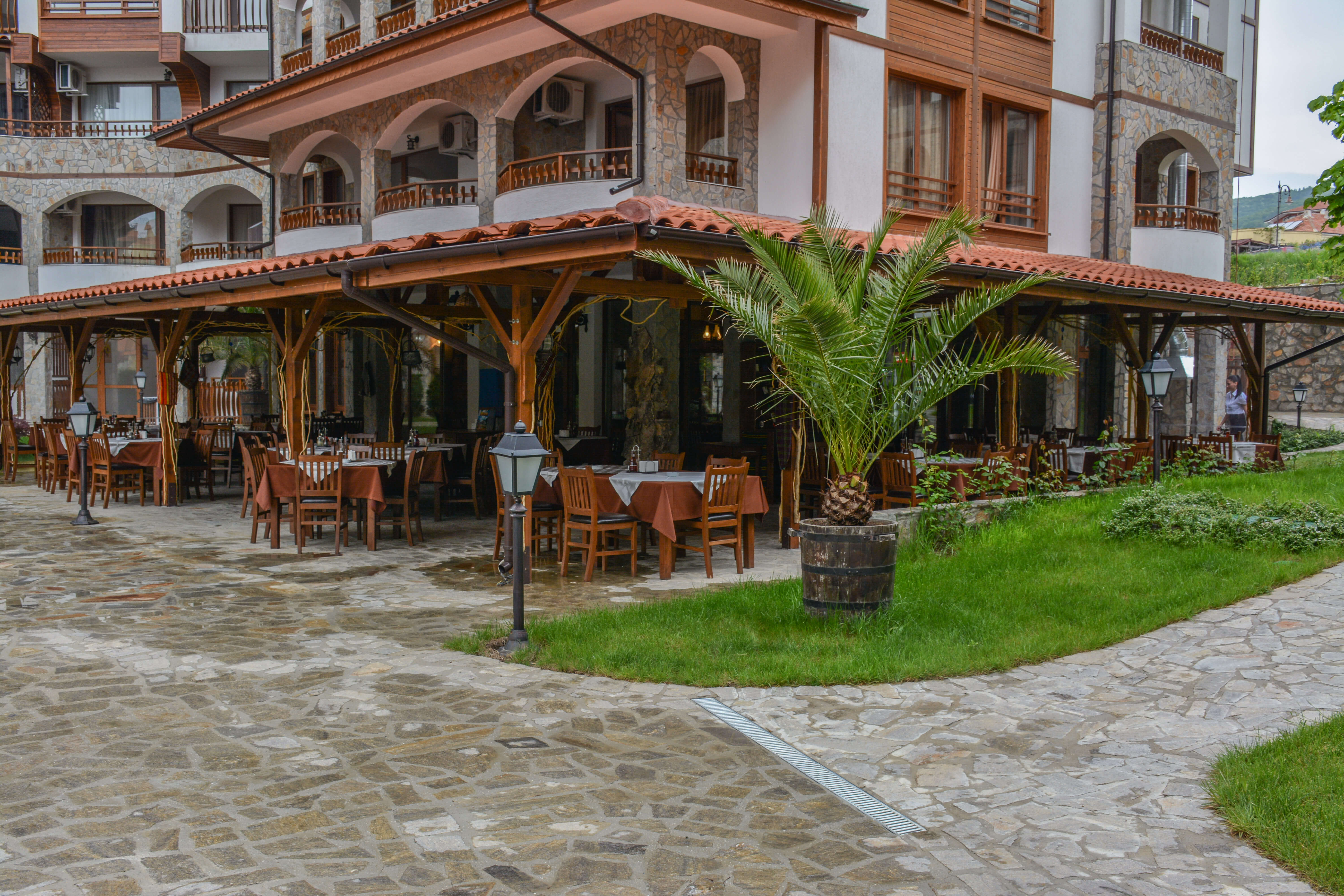 Olymp Apart-Restoran.jpg