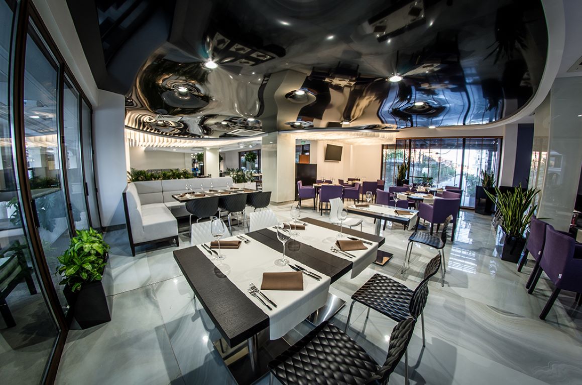 Hotel Premier Fort Beach Apart-Glavni restoran.jpg