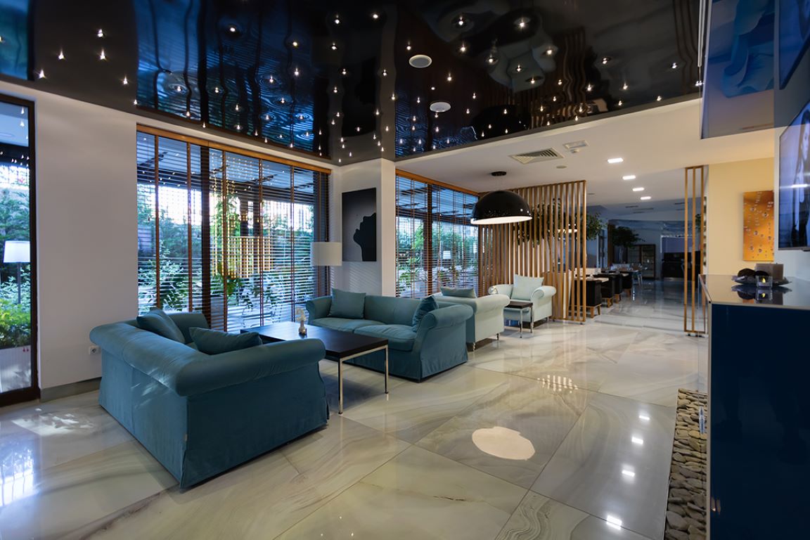 Hotel Premier Fort Beach Apart-Lobby.jpg