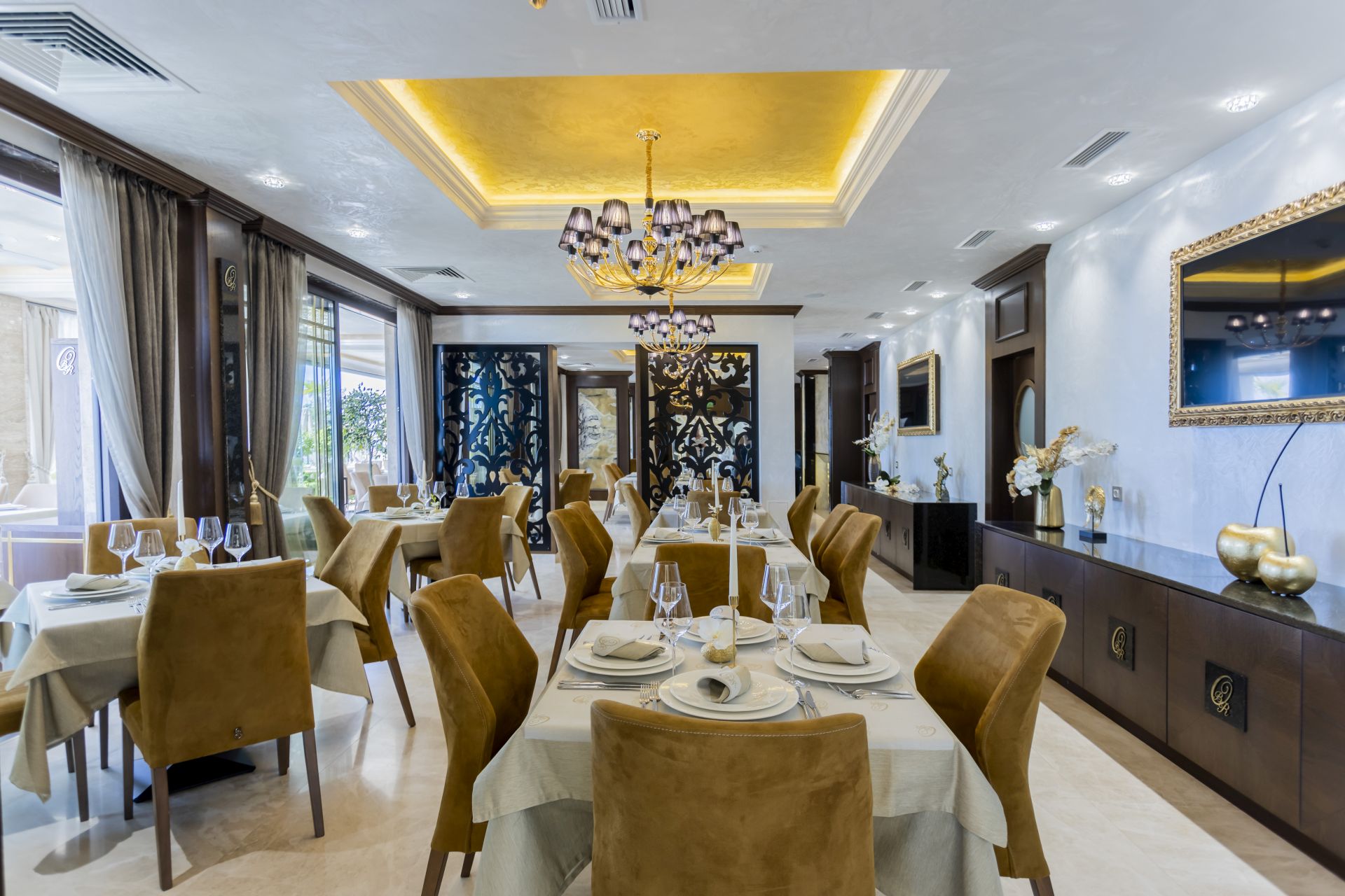Hotel Onyx Beach Residence-Restoran.jpg