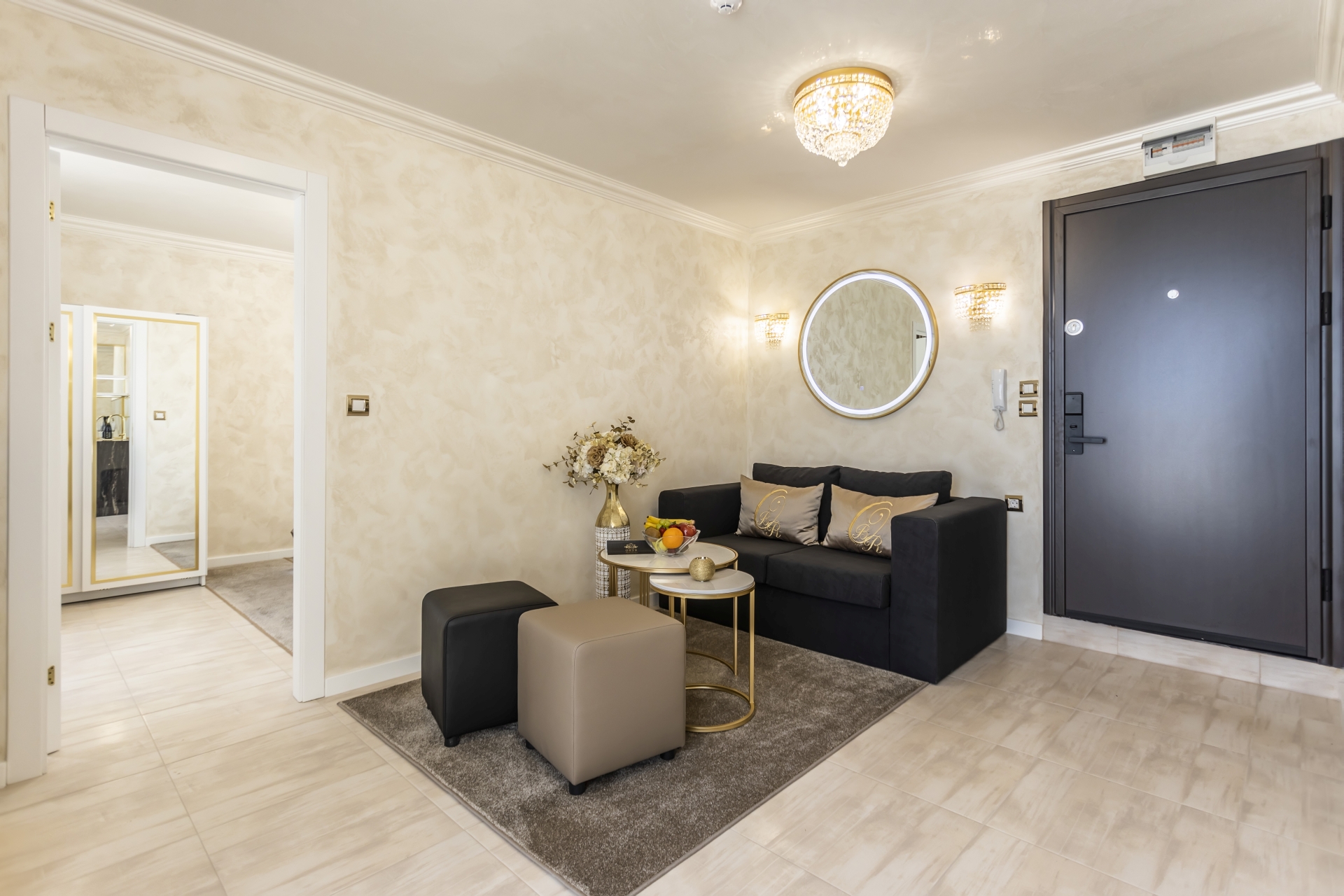 Onyx Beach Residence Hotel-Deluxe apartman pogled more.jpg
