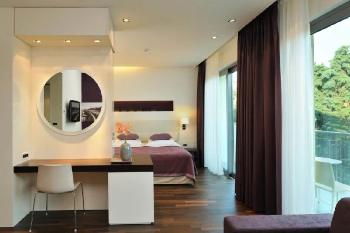 Hotel Svoboda-Suite.jpg