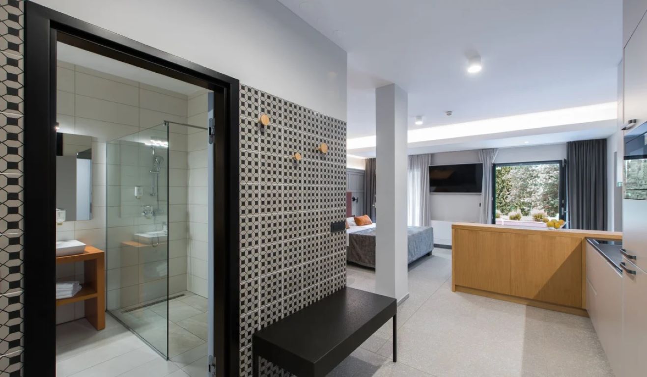 Hotel Laguna Strunjan-Deluxe juniro suite.jpg