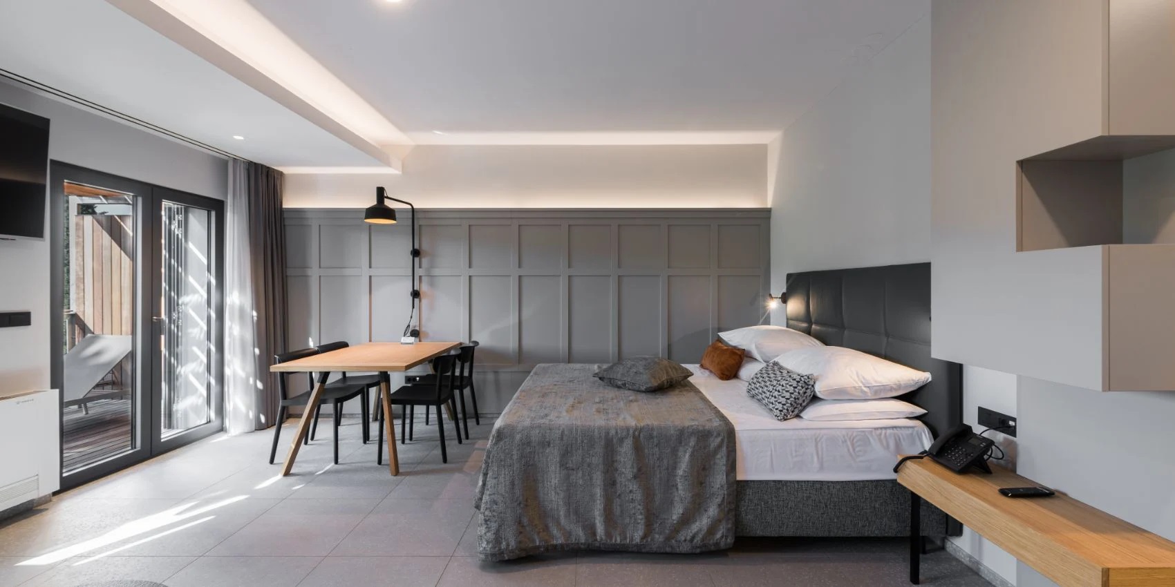 Hotel Laguna Strunjan-Standardna soba.jpg