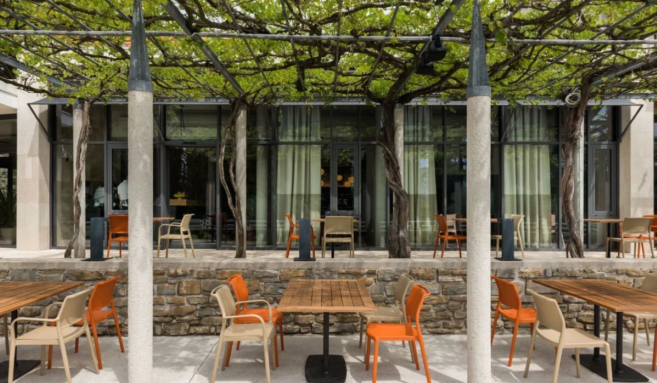 Laguna Strunjan Hotel-Terasa restorana.jpg