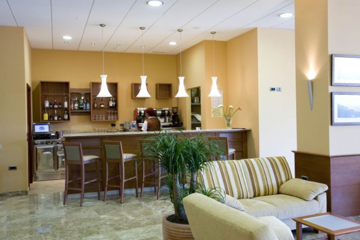 Salinera Apartments Hotel-Lobby bar.jpg