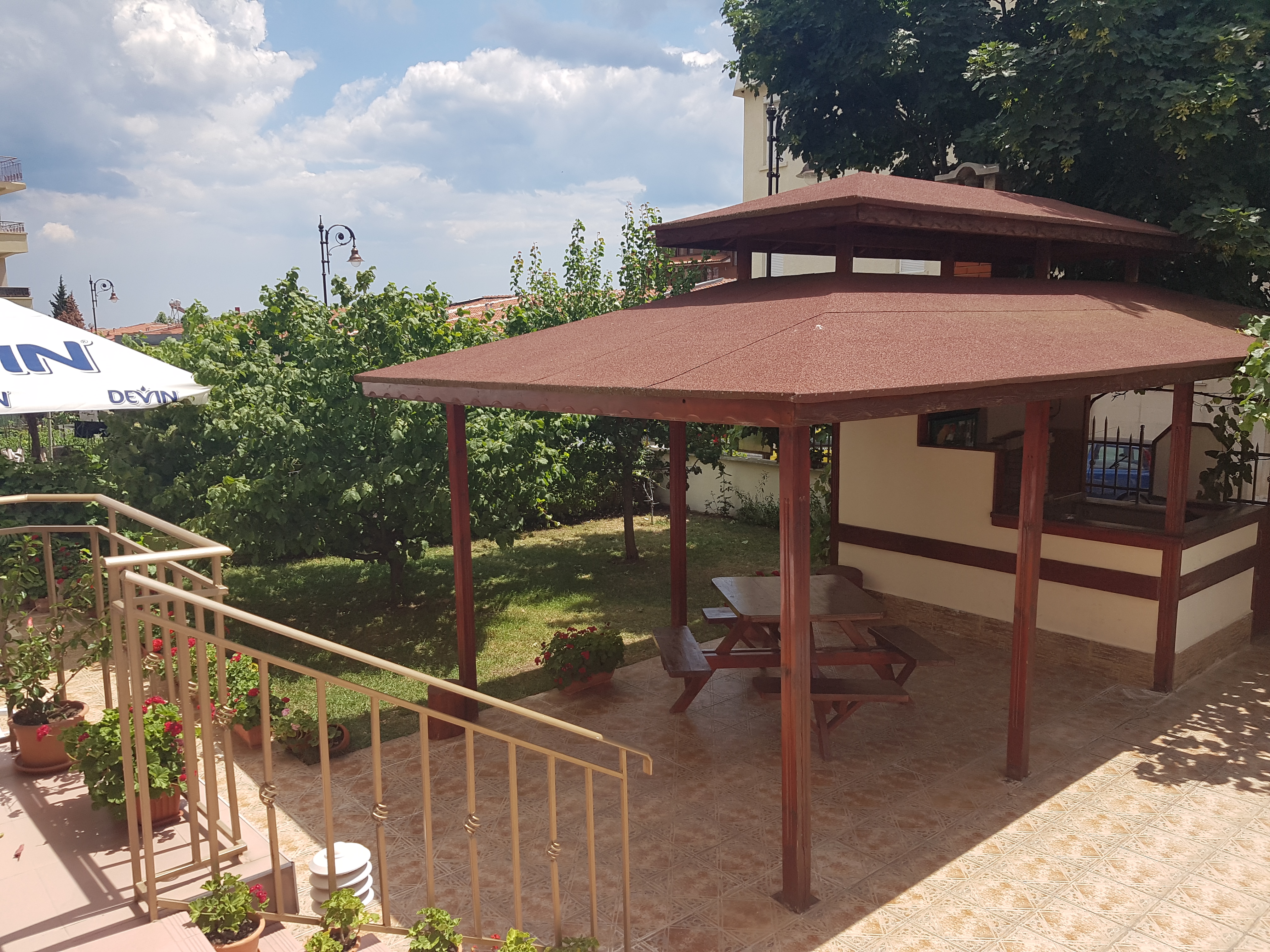 Hotel Larisa-Basta hotela.jpg