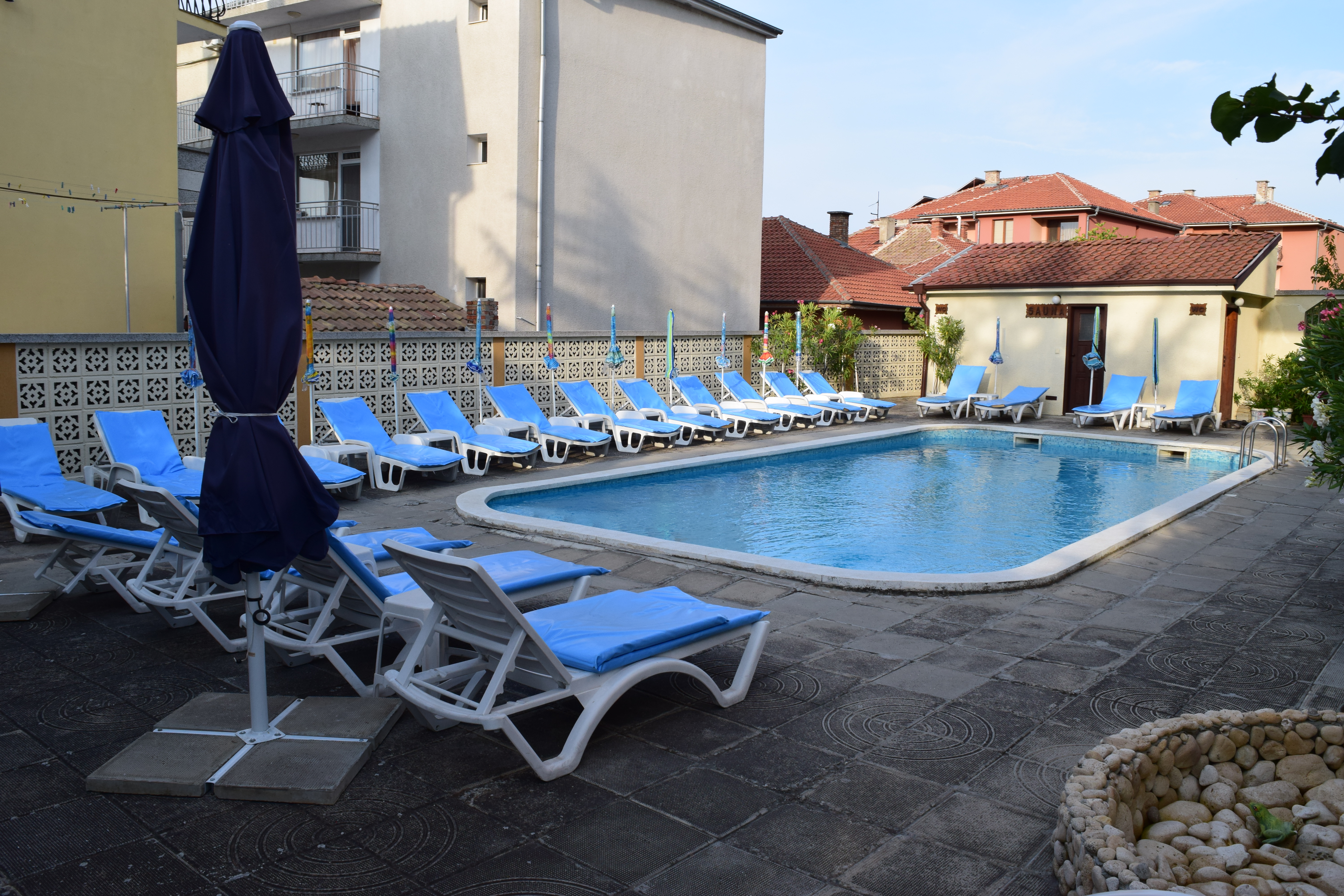 Hotel Chris Family-Bazen.JPG
