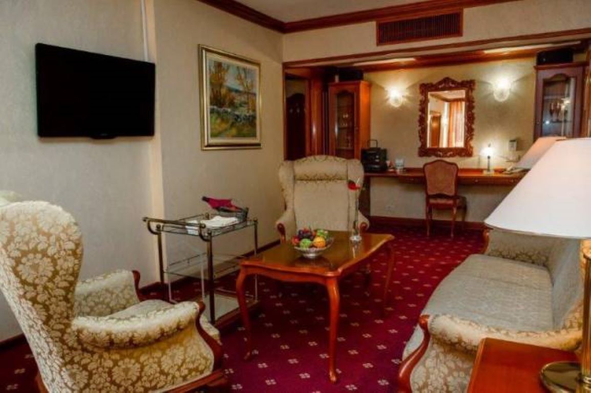 Grand Hotel Bernardin-Suite pogled more balkon.jpg