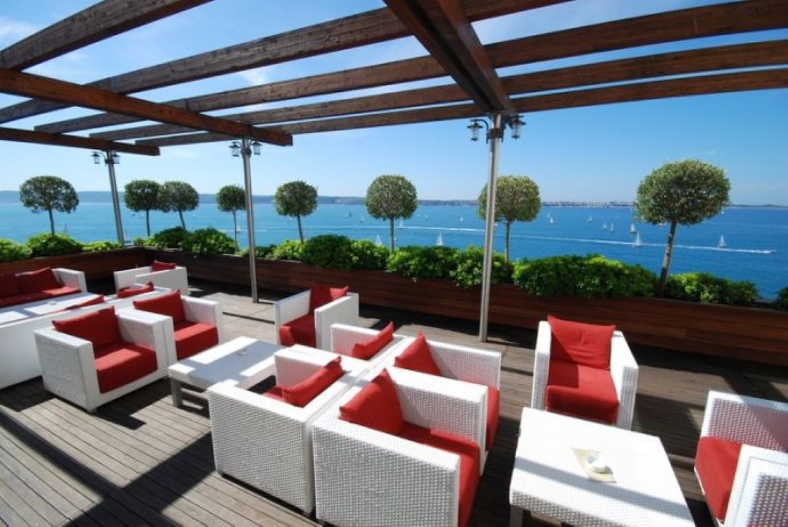 Hotel Grand Bernardin-Terasa restorana.jpg