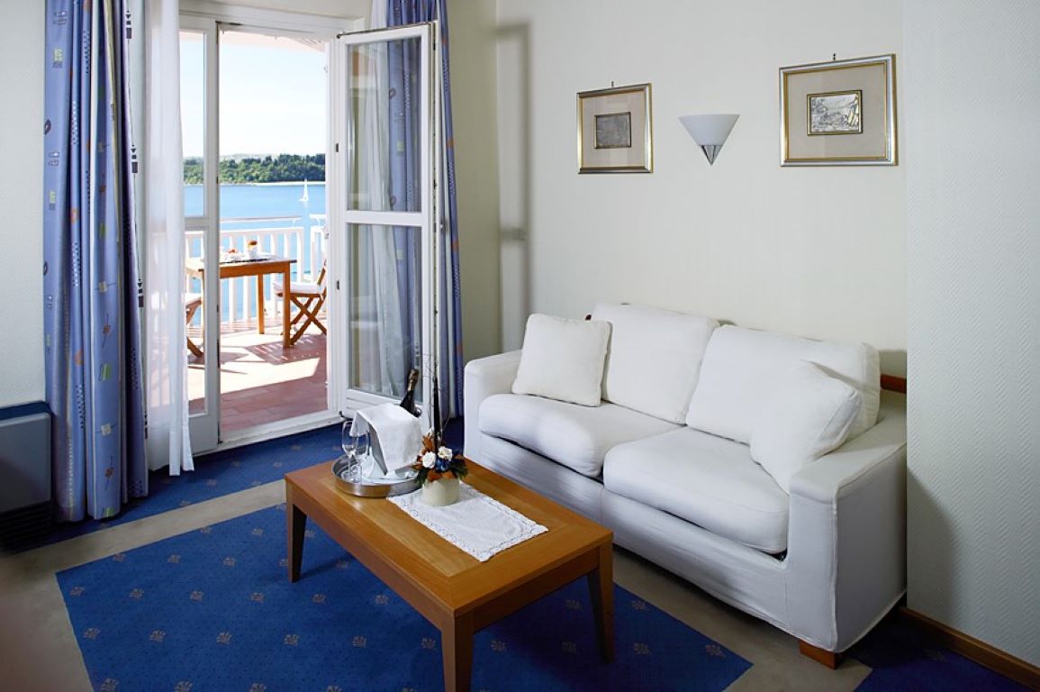Riviera Hotel-Junior suite pogled more balkon.jpg