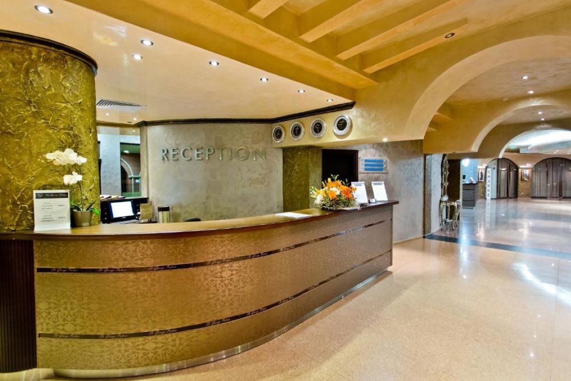 Saint George Palace Resort & Spa-Recepcija.jpg