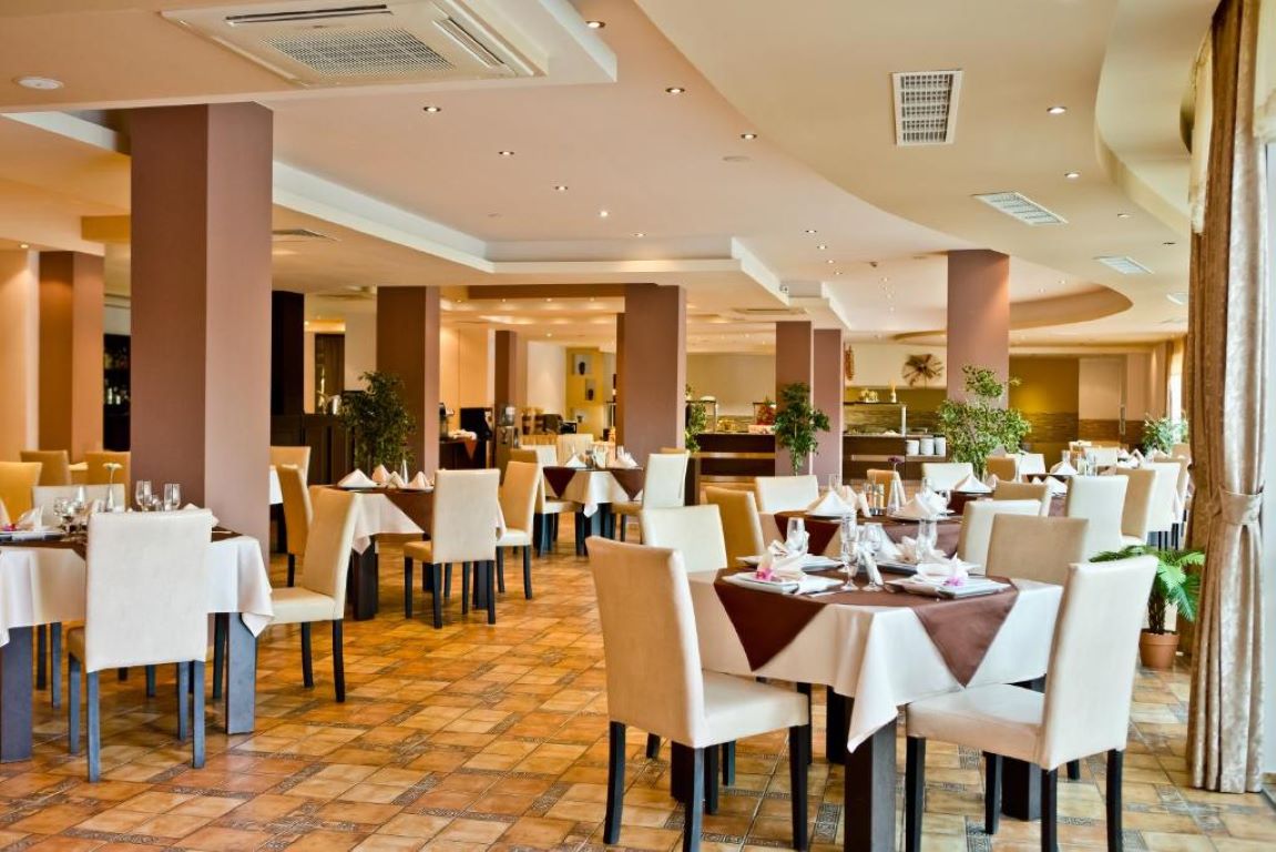 Saint George Palace Resort & Spa-Restoran.jpg