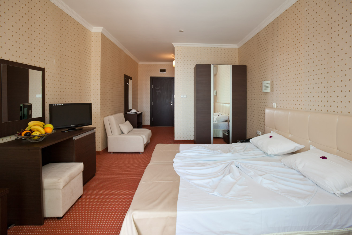 Saint George Palace Resort & Spa-Standardna soba bez balkona.jpg