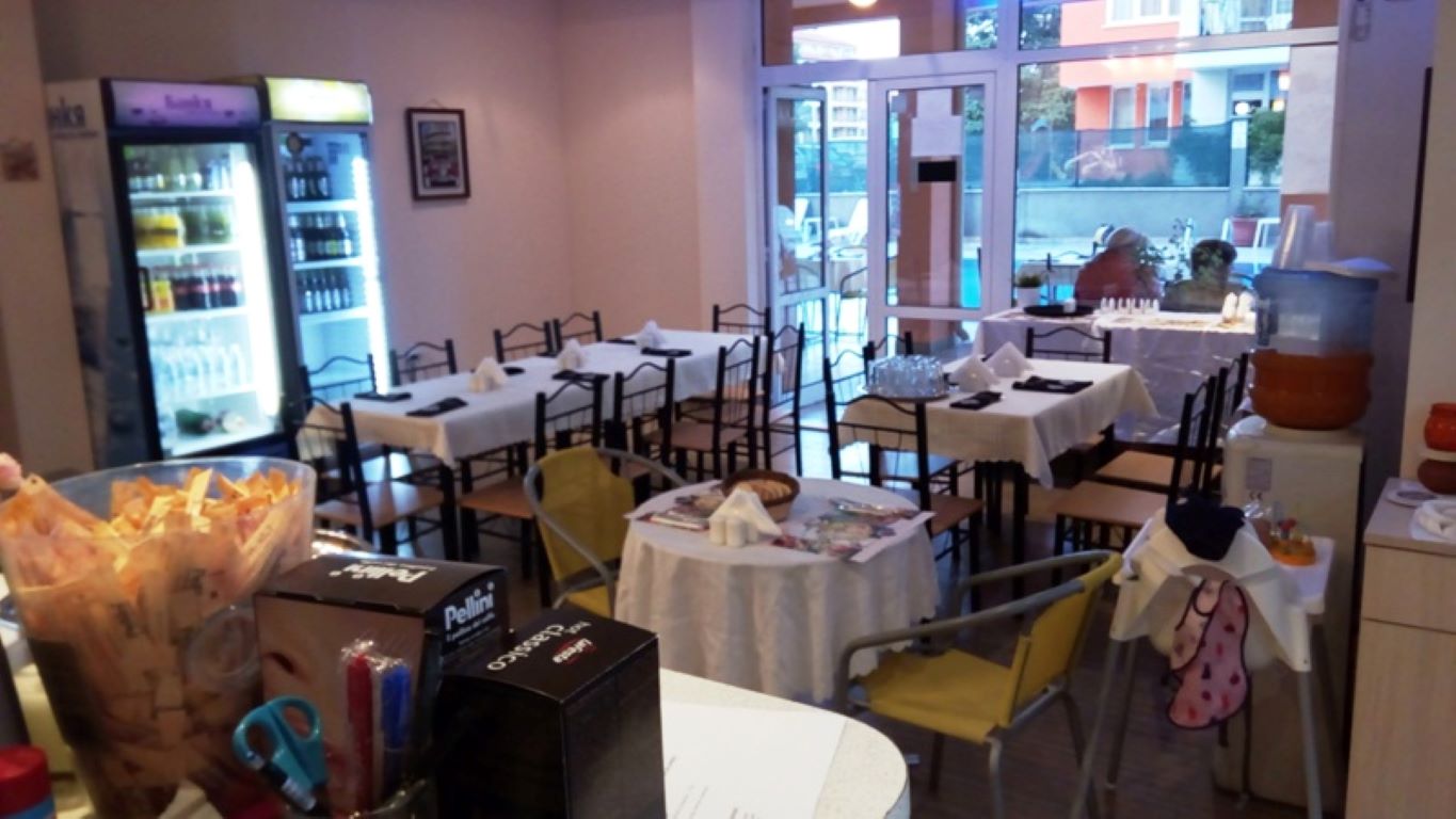 Apart Hotel Darius-Restoran.jpg