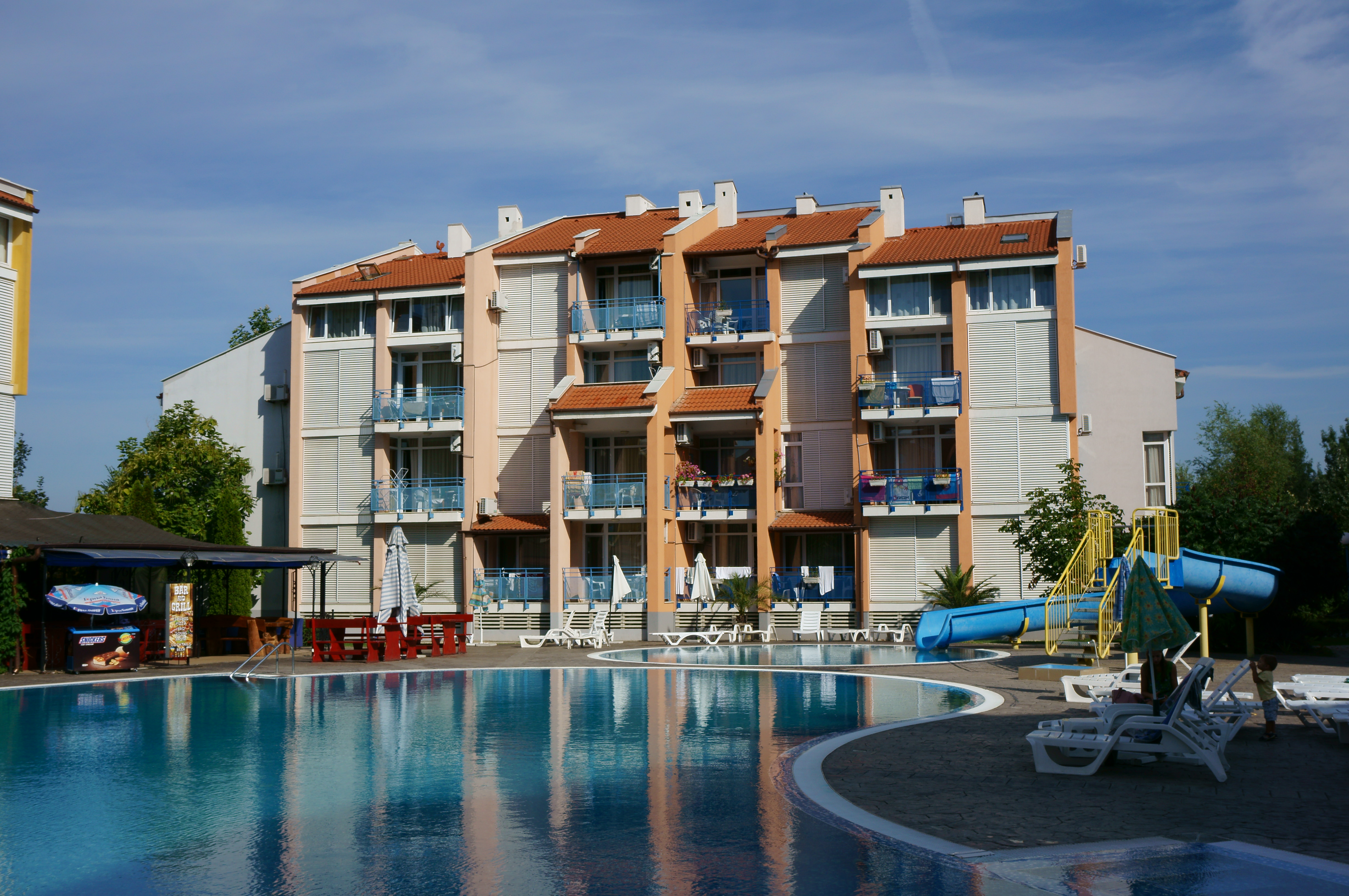 Elit 1 Apart Hotel-Zgrada hotela.JPG