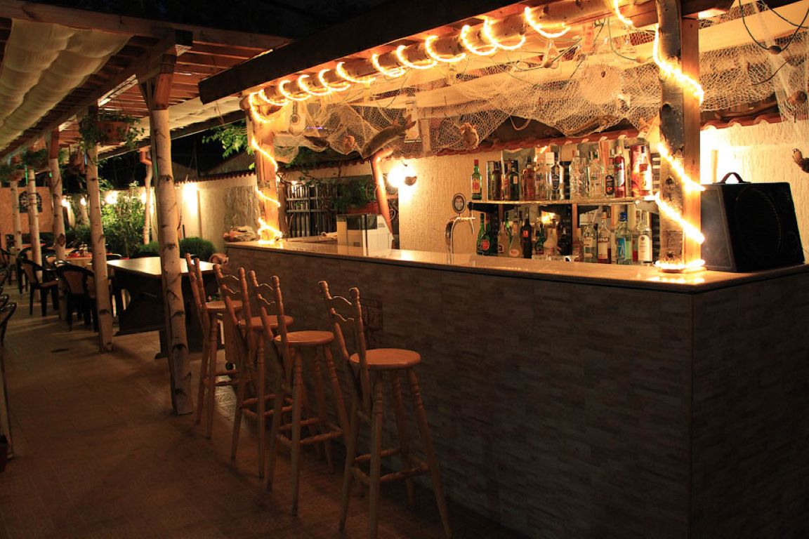 Breza Family Hotel-Bar.jpg