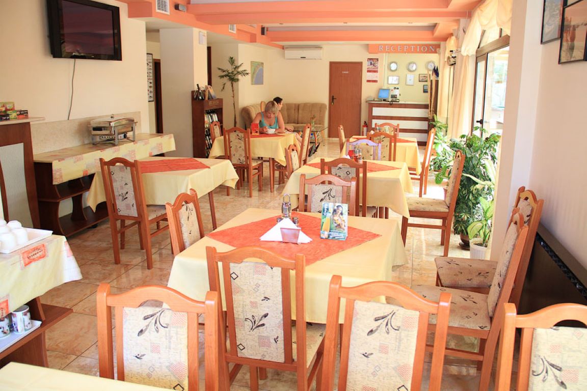 Breza Famiyl Hotel-Restoran.jpg