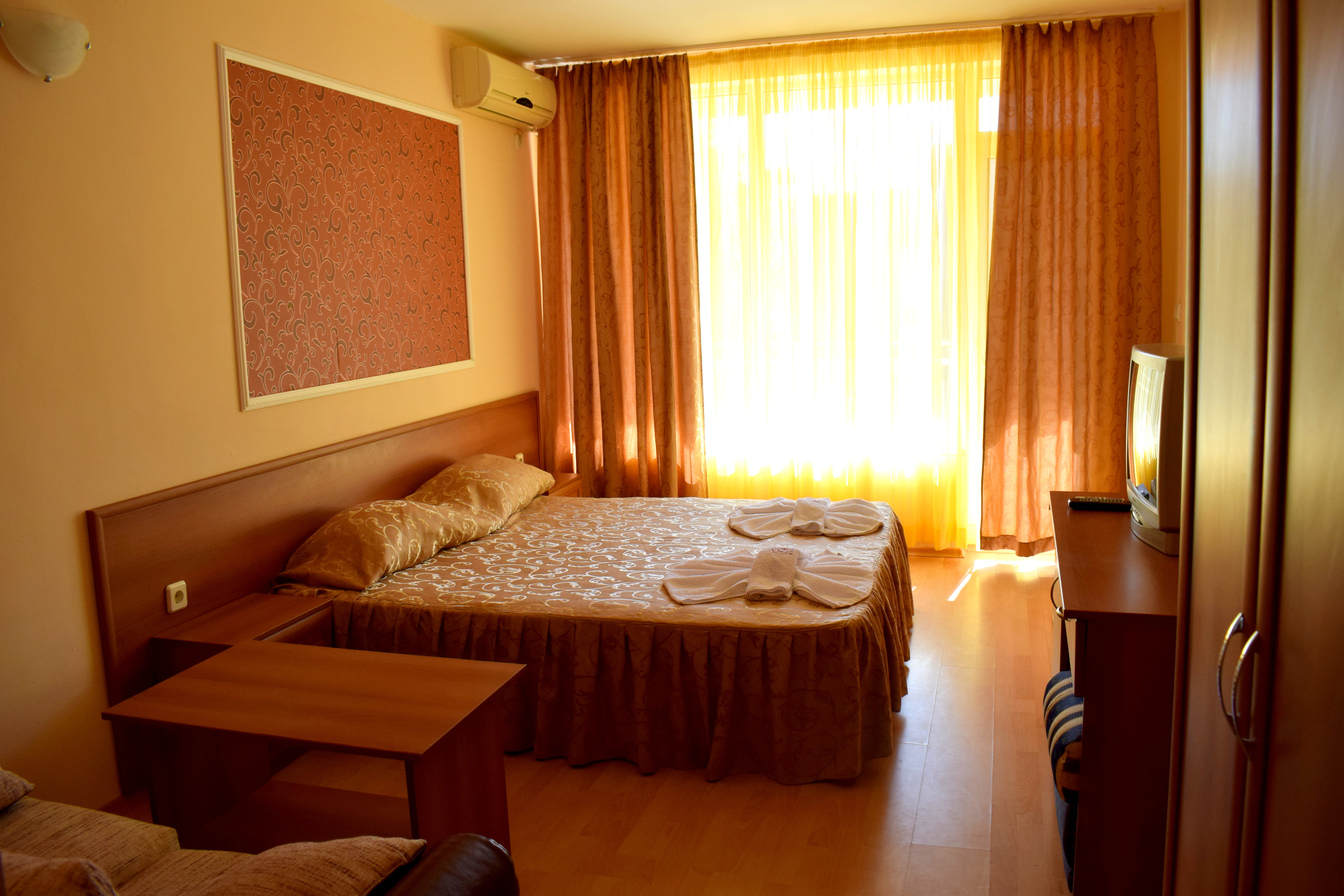 Hotel Ryor-Standardna soba.JPG