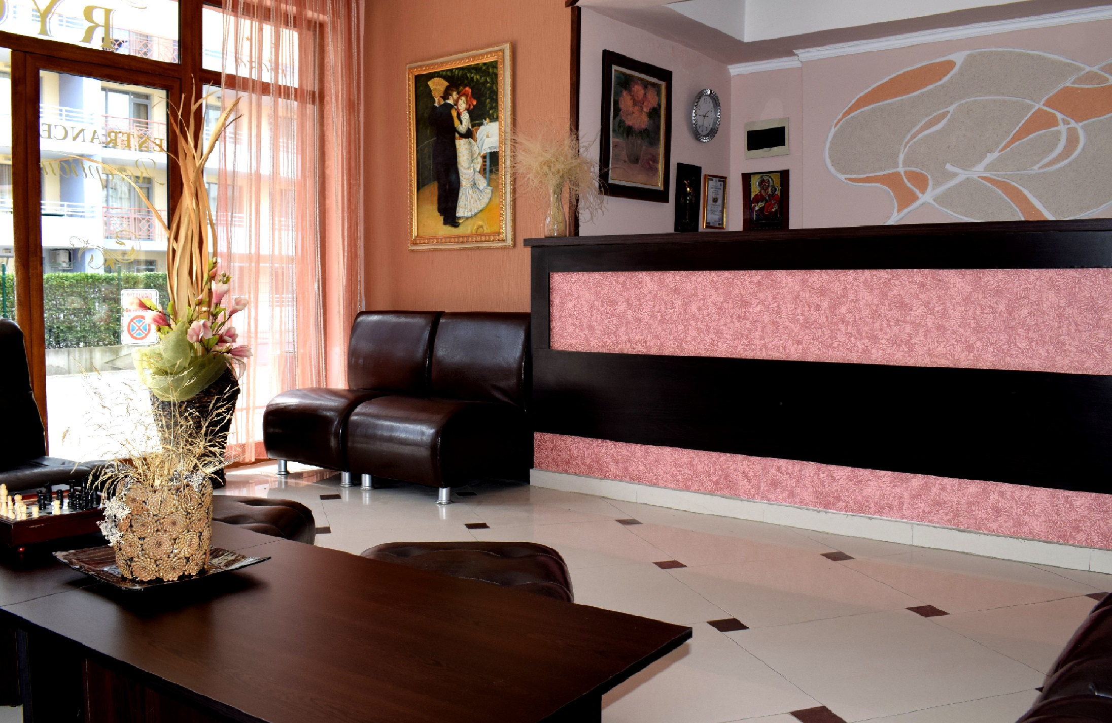 Ryor Hotel-Recepcija.jpg