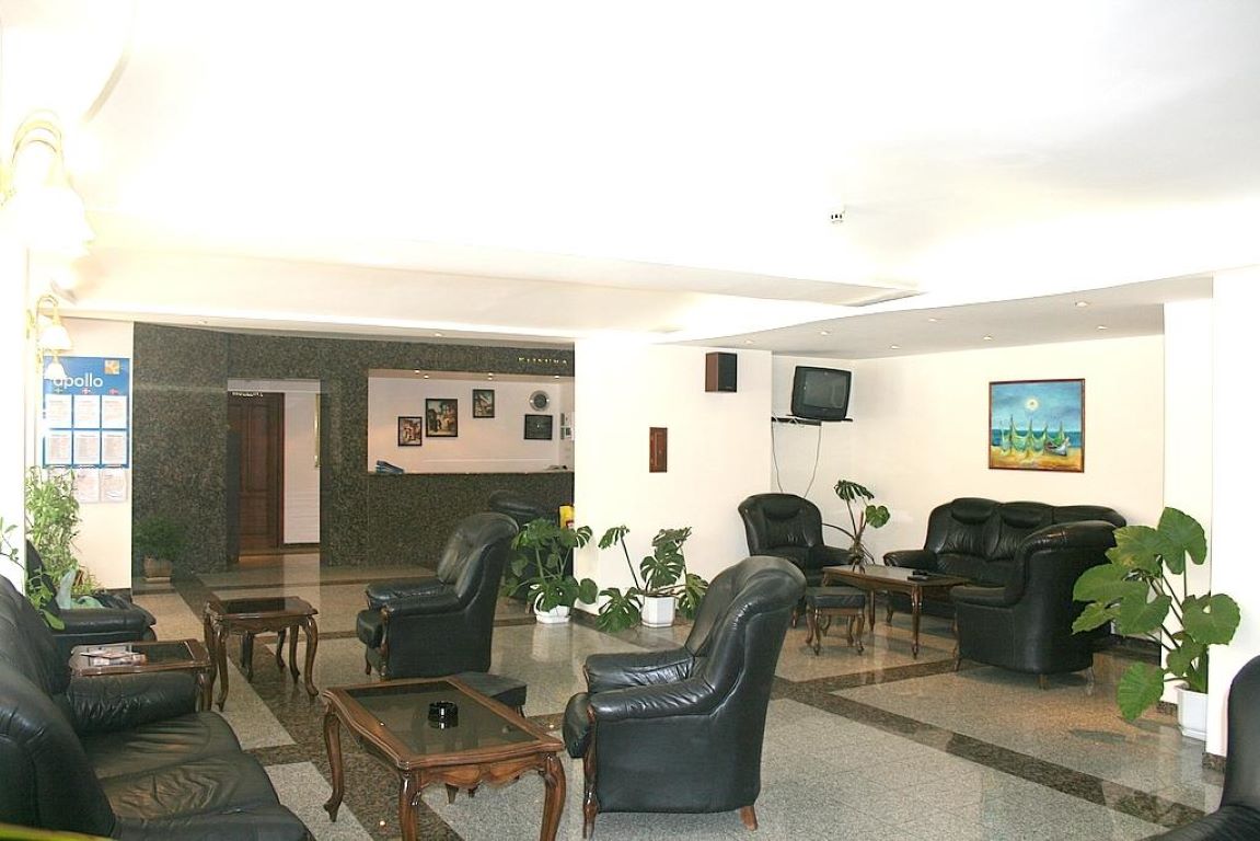 Hotel Klisura-Lobby.jpg
