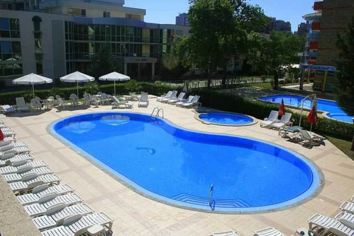 Klisura Hotel-Bazen.jpg
