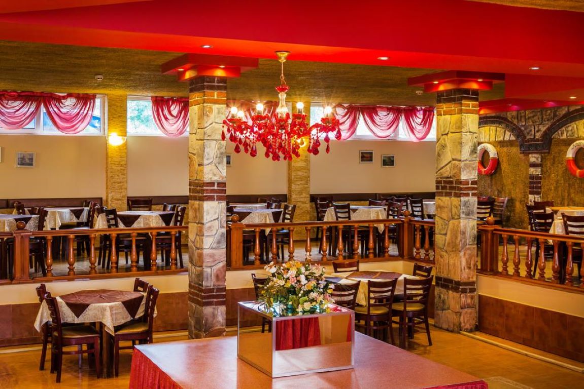 Amaris Hotel-Restoran.jpg