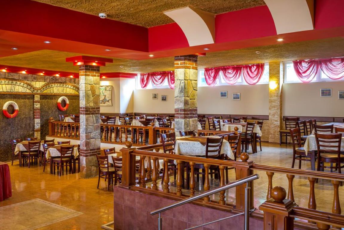 Hotel Amaris-Restoran.jpg