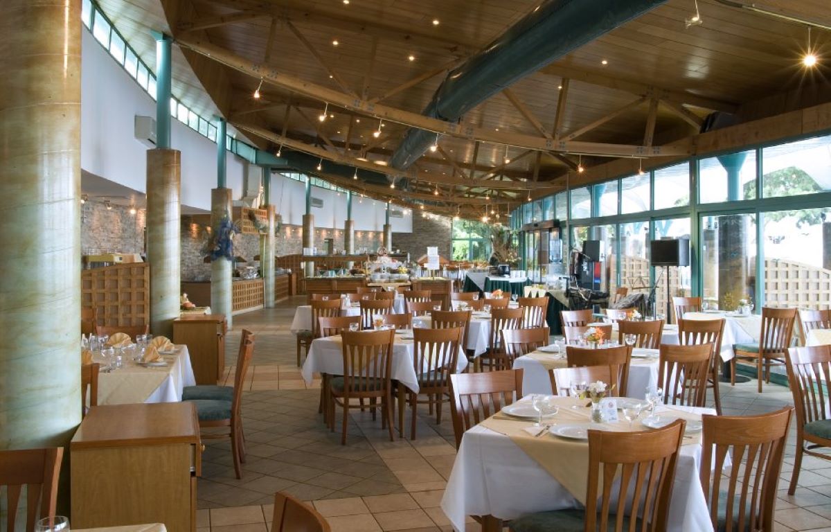 Hotel Boryana-Restoran.jpg