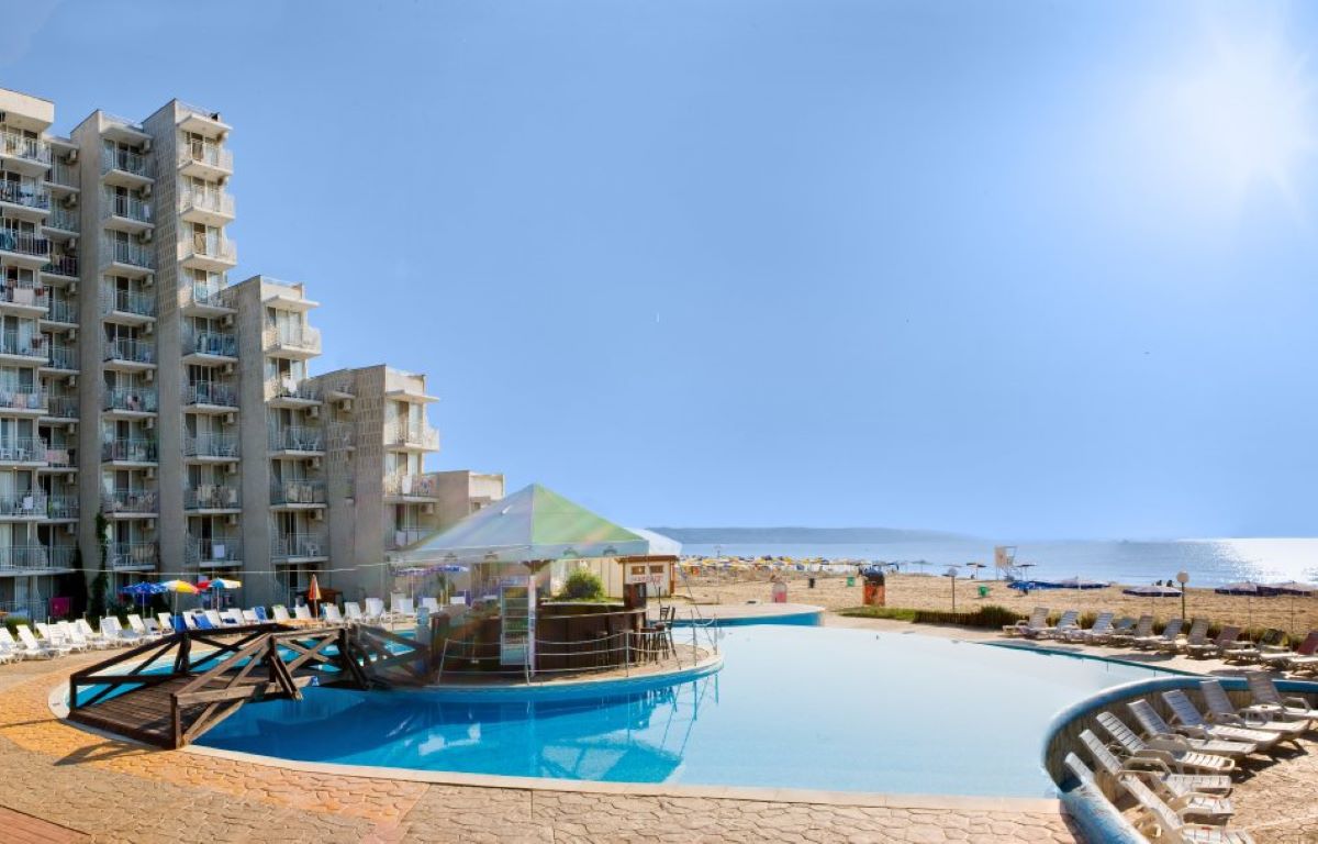 Hotel Elitsa Albena-Kompleks hotela.jpg