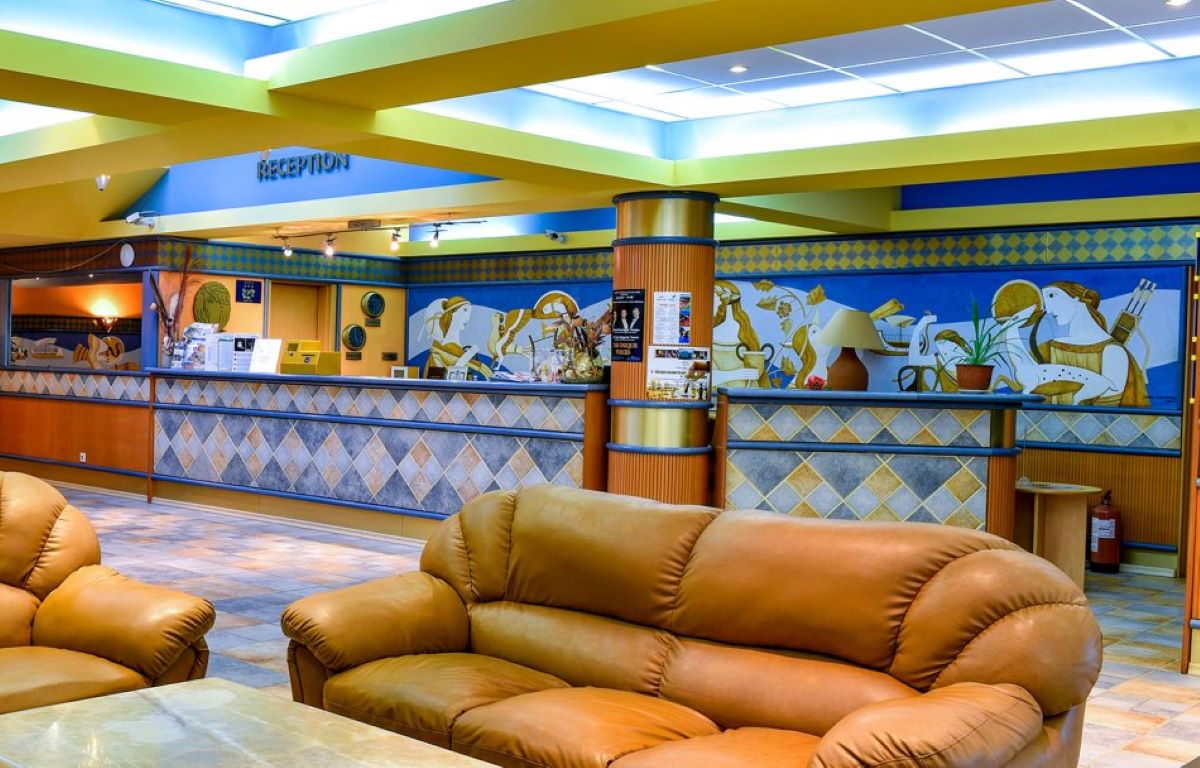 Kaliopa Hotel-Lobby.jpg