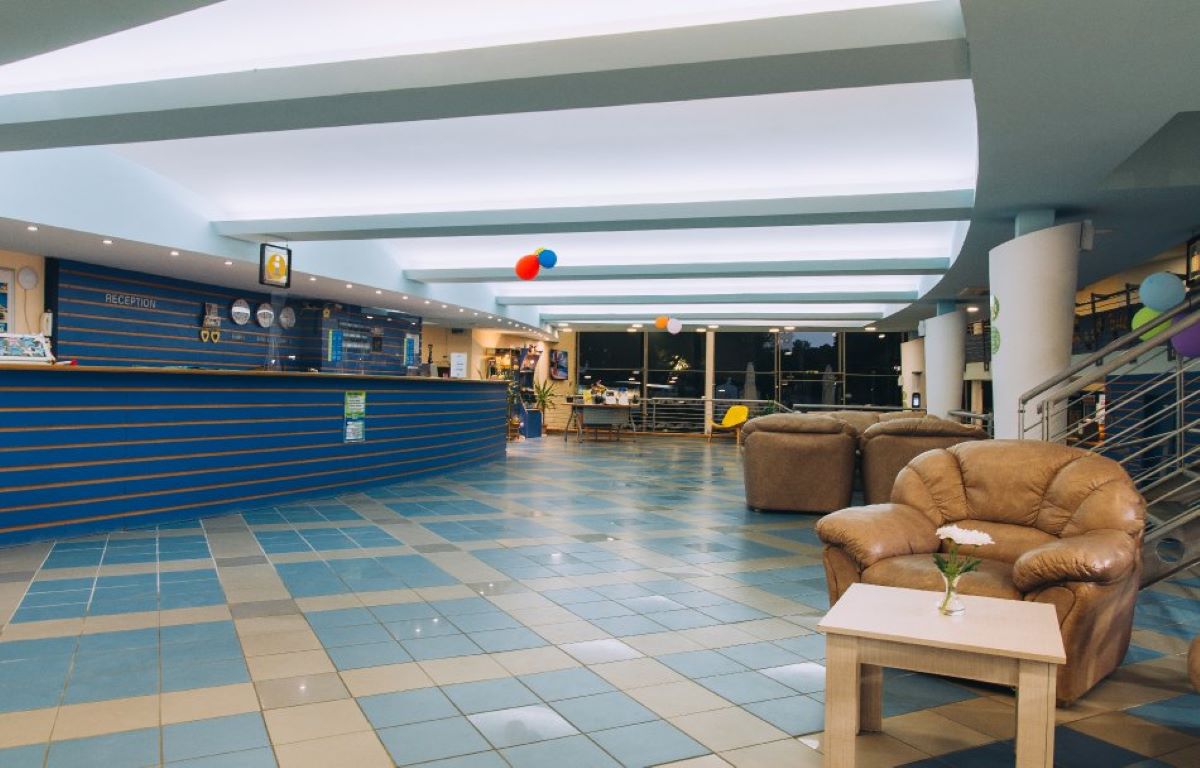 Mura Hotel-Lobby.jpg