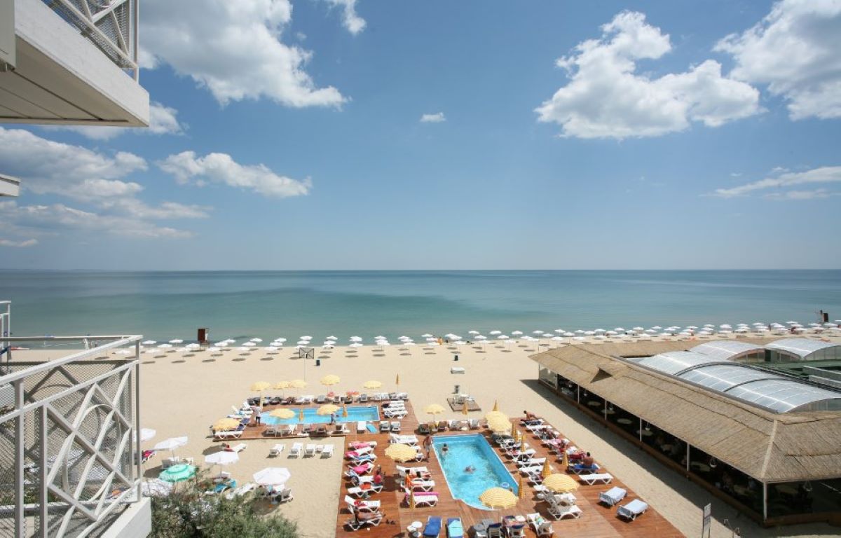 Mura Hotel-Plaza.jpg