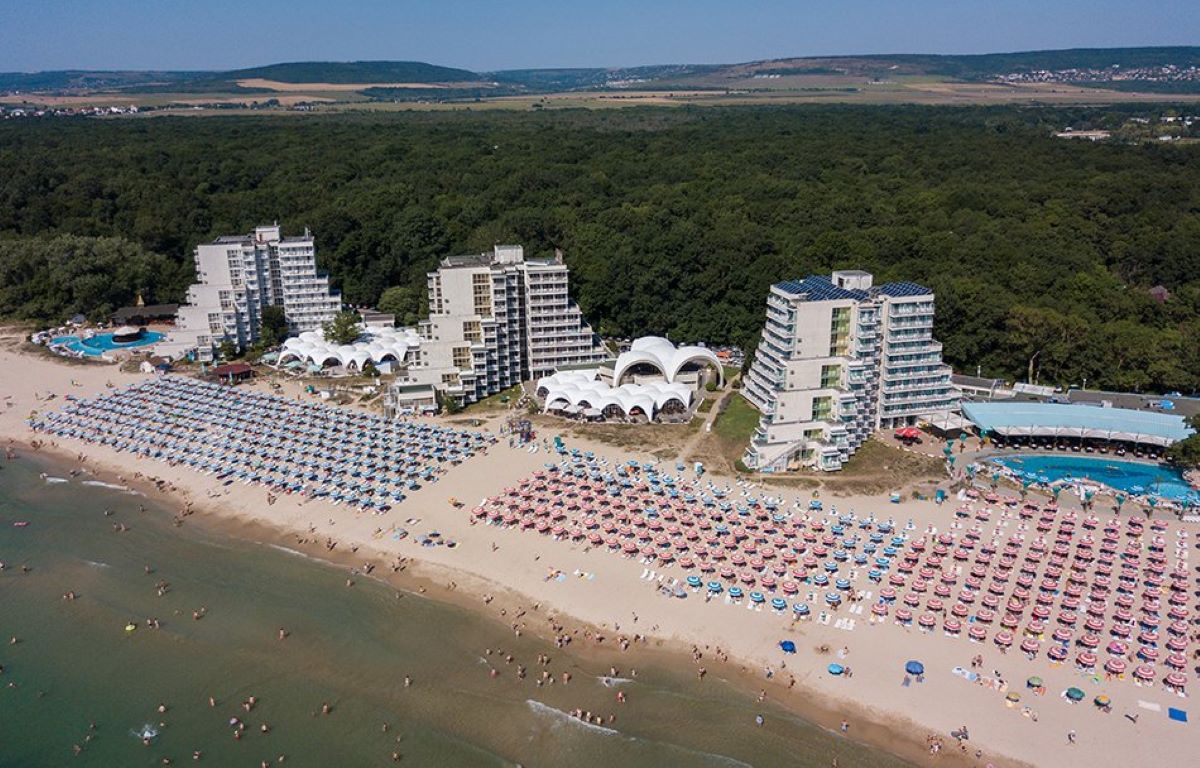 Nona Hotel-Panorama.jpg
