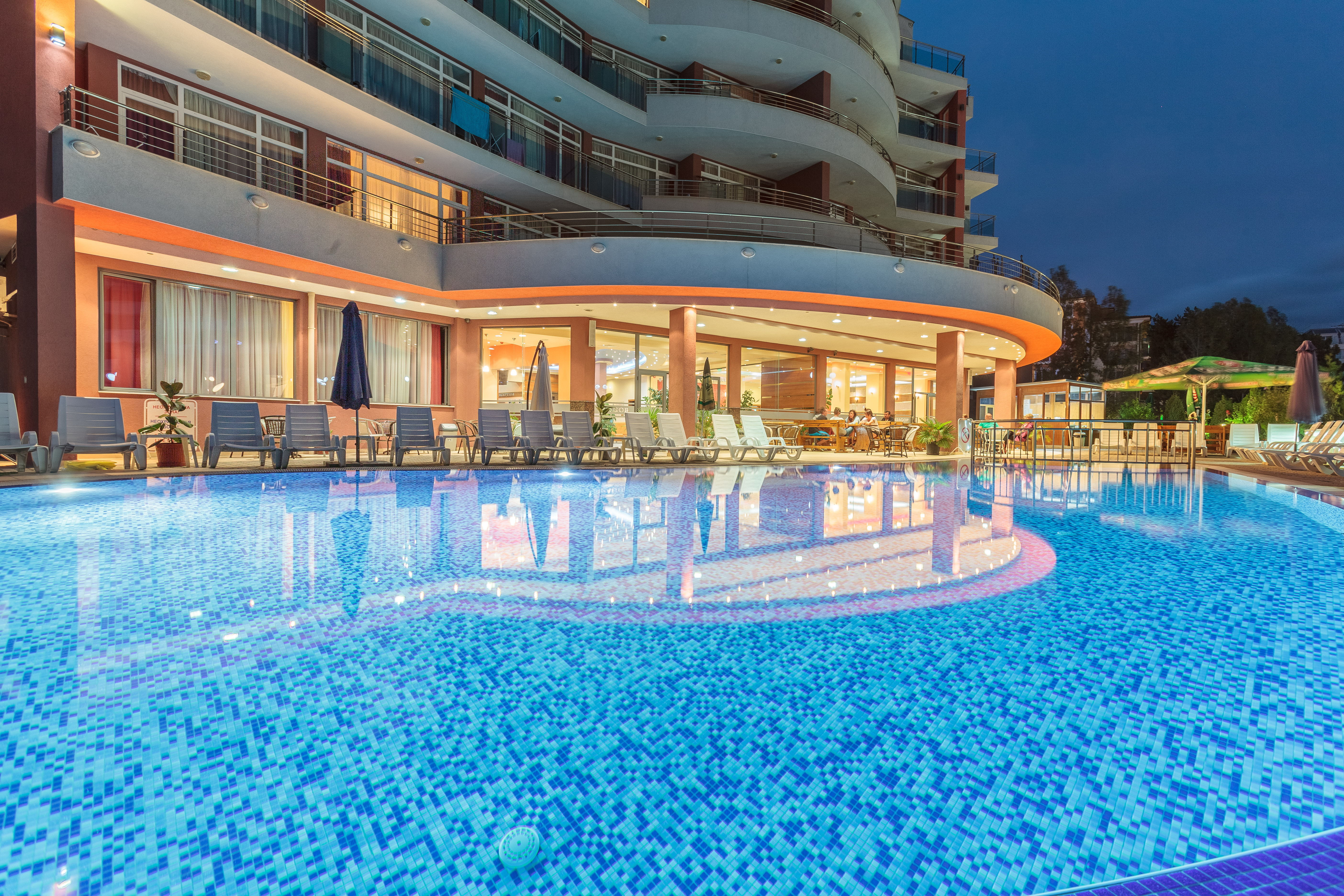 Hotel Riagor-Bazen.jpg