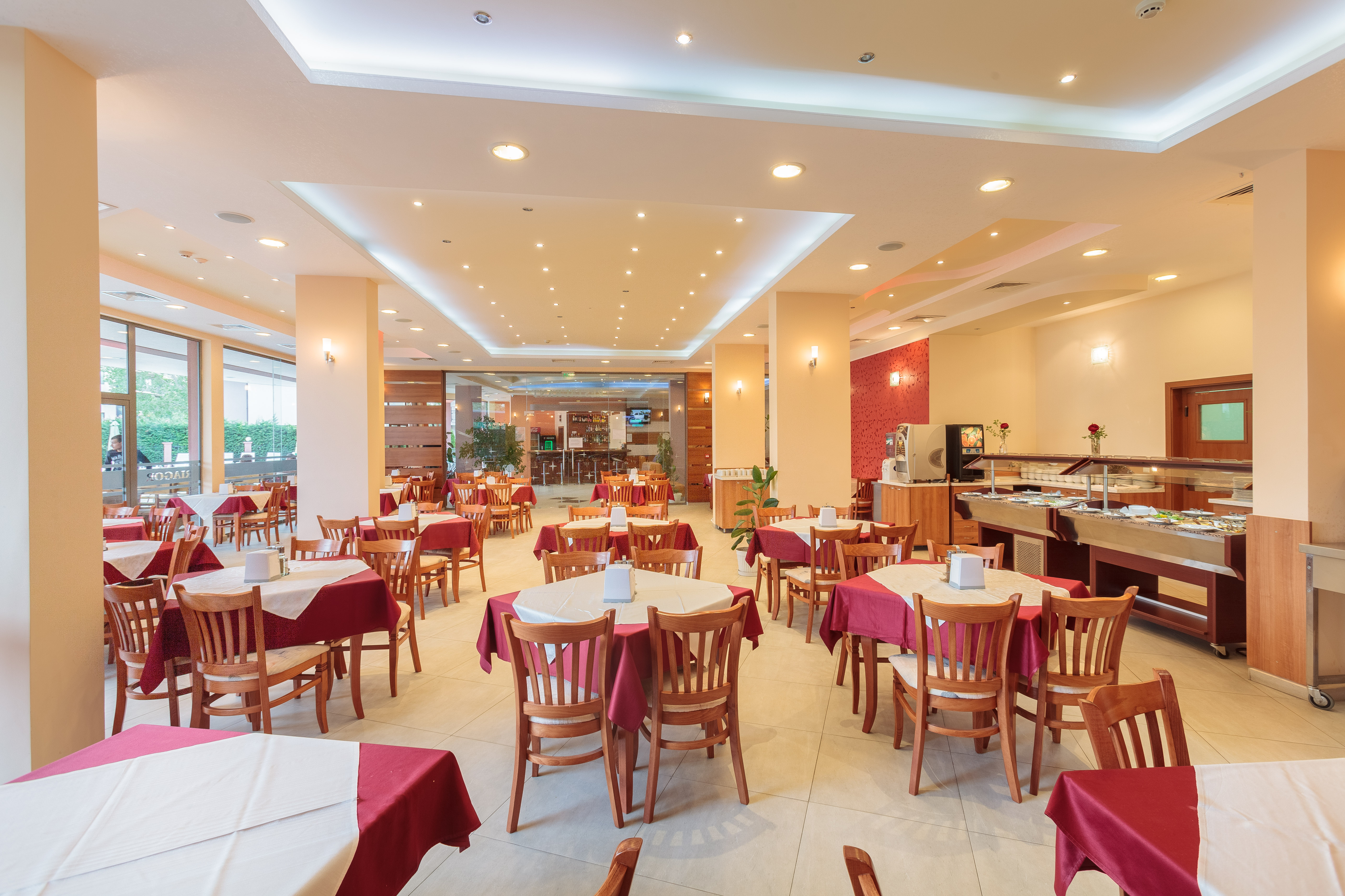 Riagor Hotel-Restoran.jpg