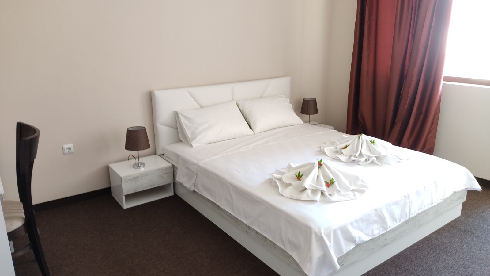 Sani Sunčev Breg-Dvosoban apartman.JPG