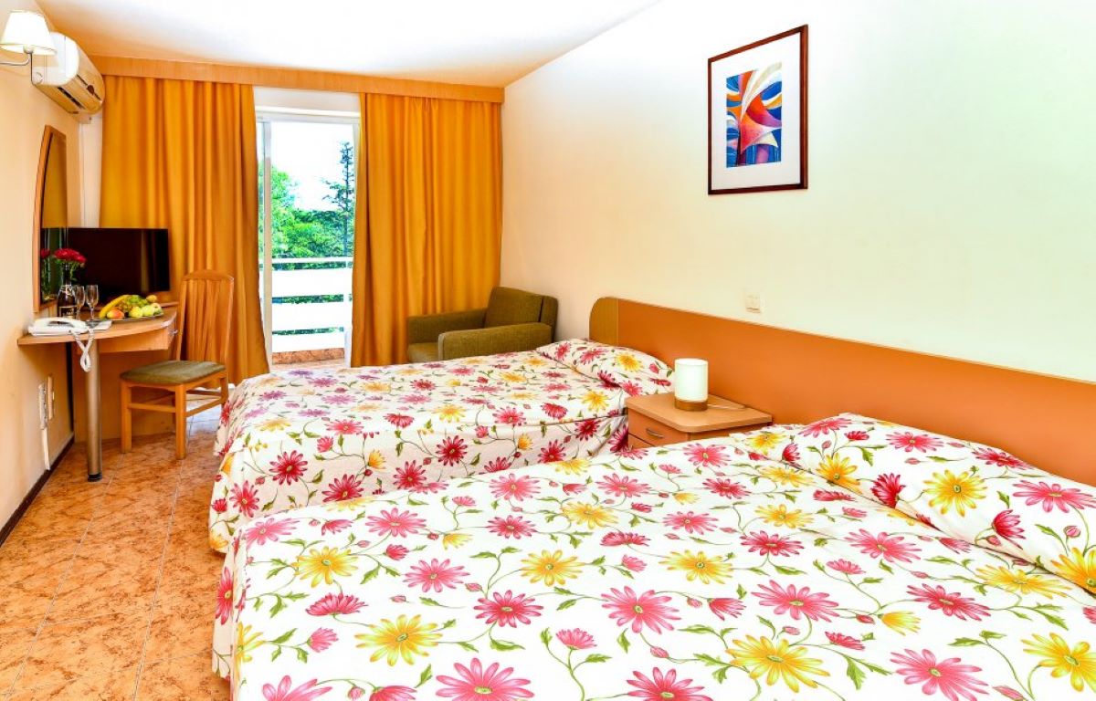 Oasis Hotel-Standardna soba.jpg