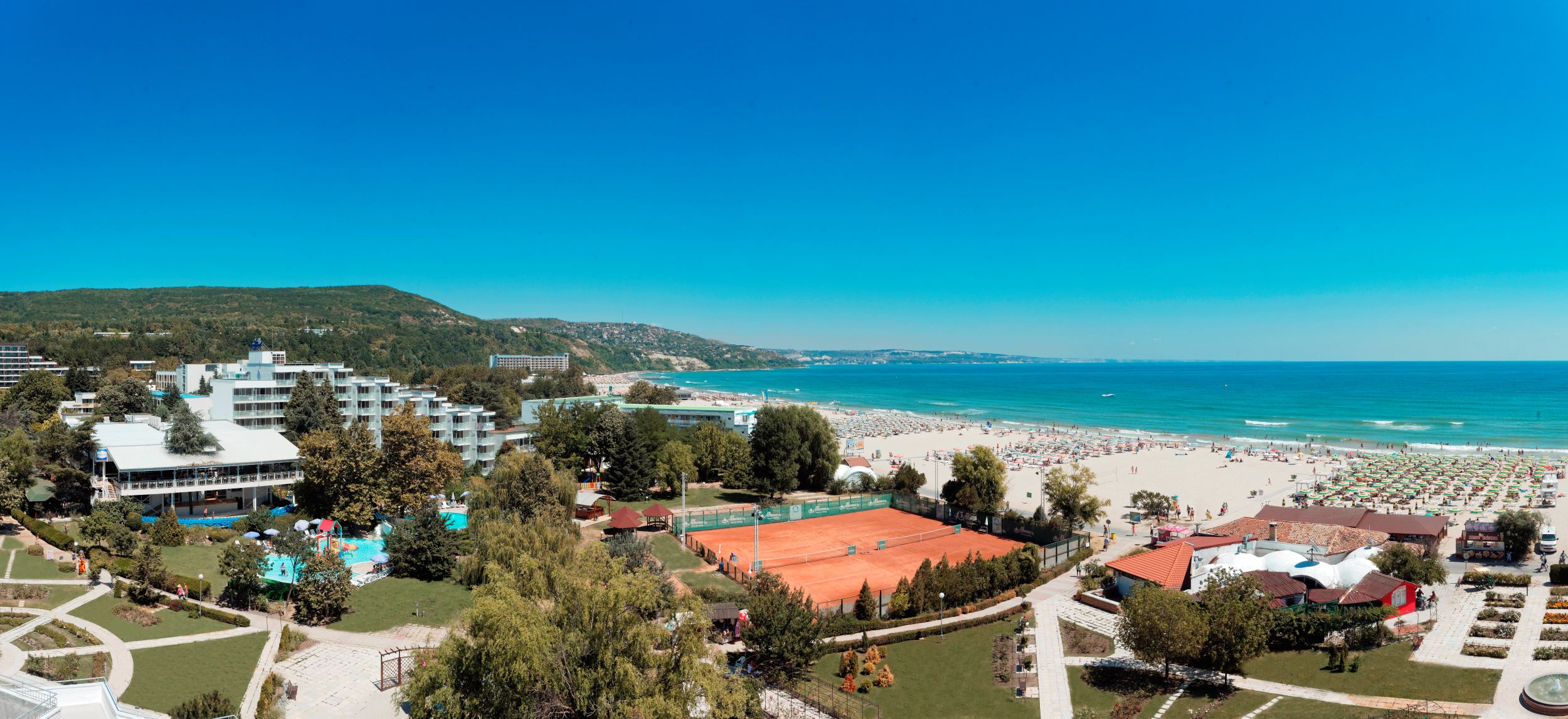 Sandy Beach-Plaza.jpg