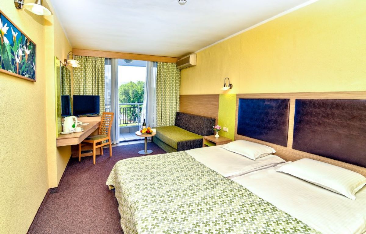 Hotel Slavuna-Standardna soba.jpg