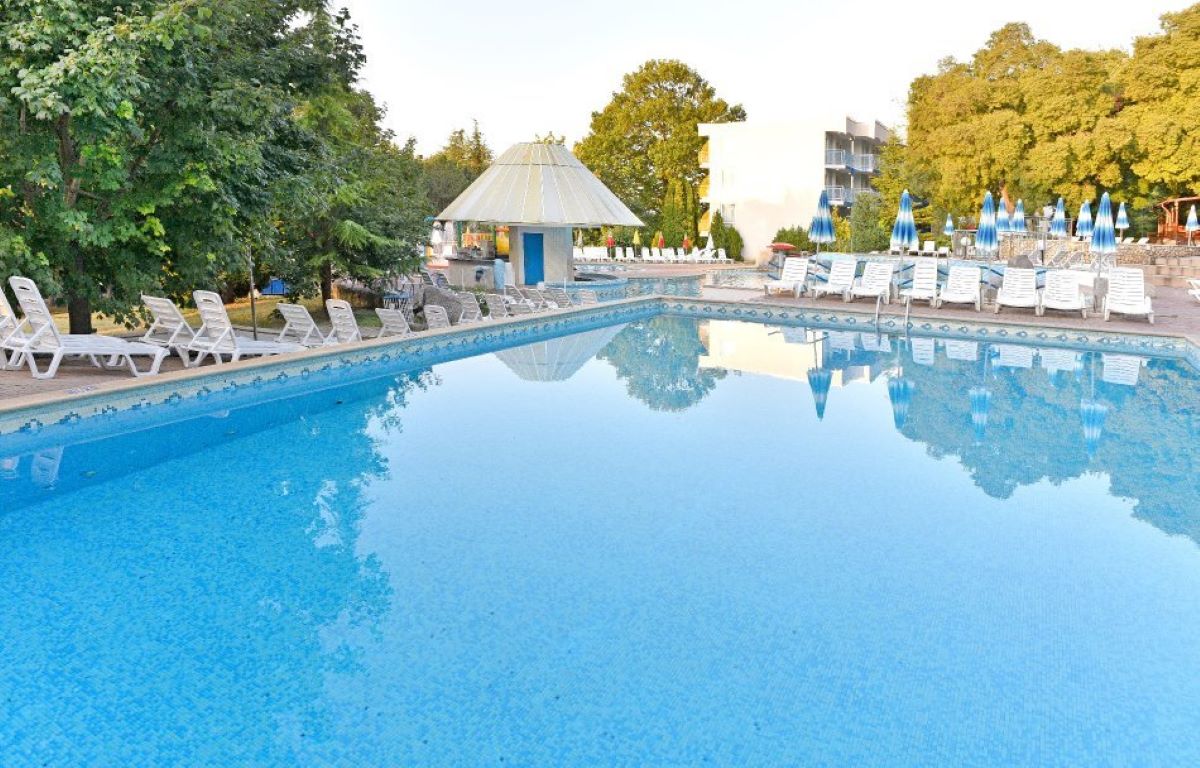 Hotel Villas Magnolia-Bazen.jpg