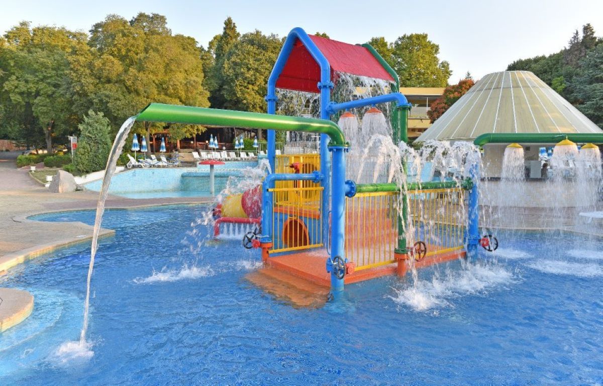 Hotel Villas Magnolia-Deciji bazen.jpg