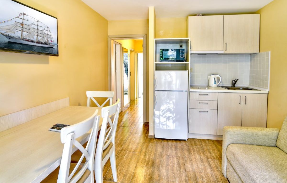Villas Ralitsa Aqua Club-VIla kuhinja.jpg