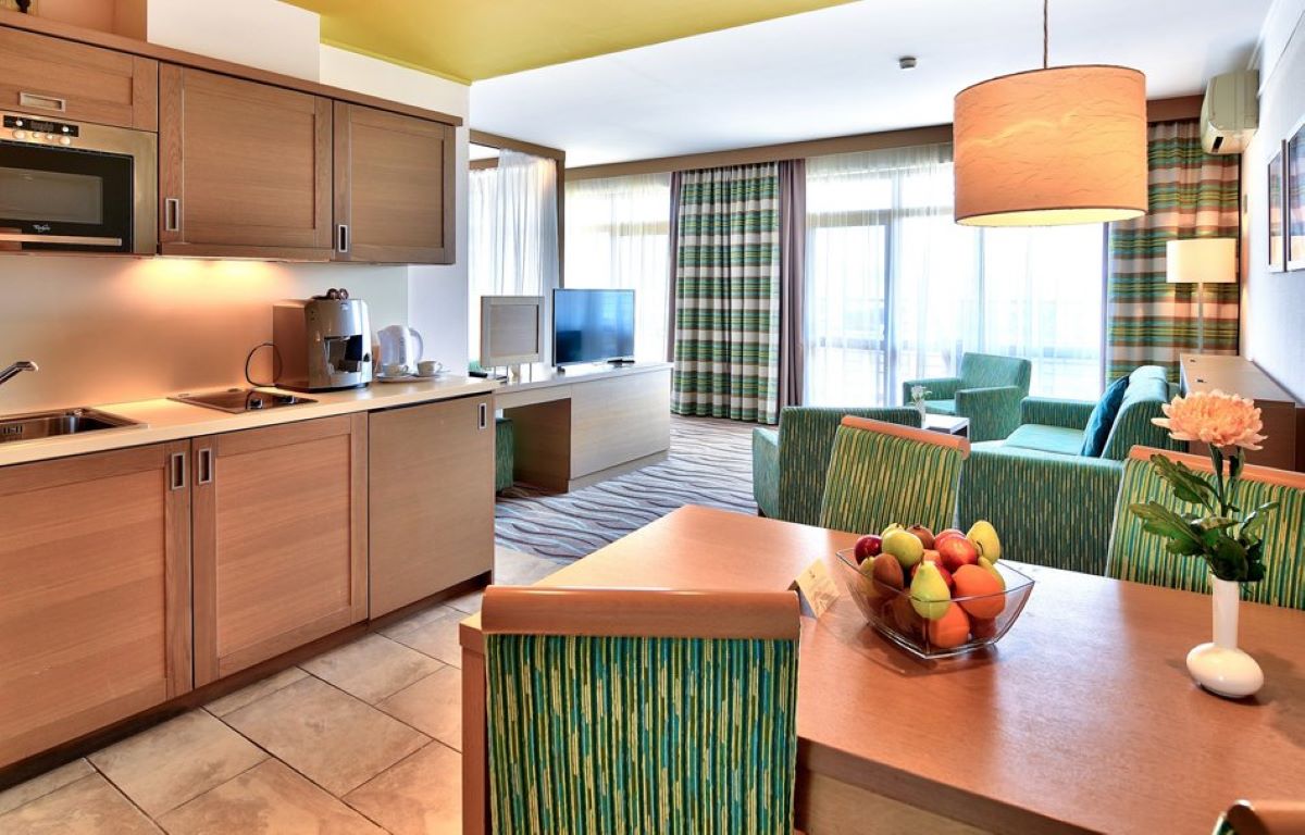 Flamingo Grand Hotel-Panorama superior suite.jpg