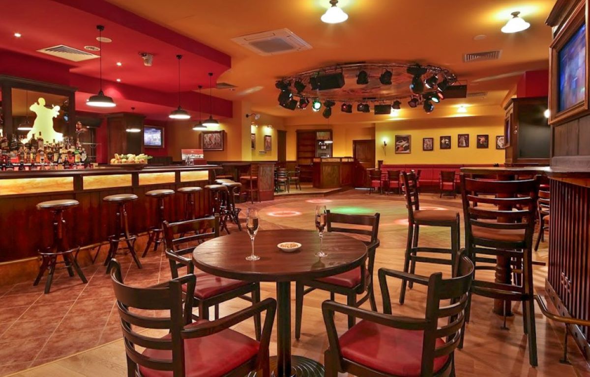 Flamingo Grand Hotel-Piano bar.jpg